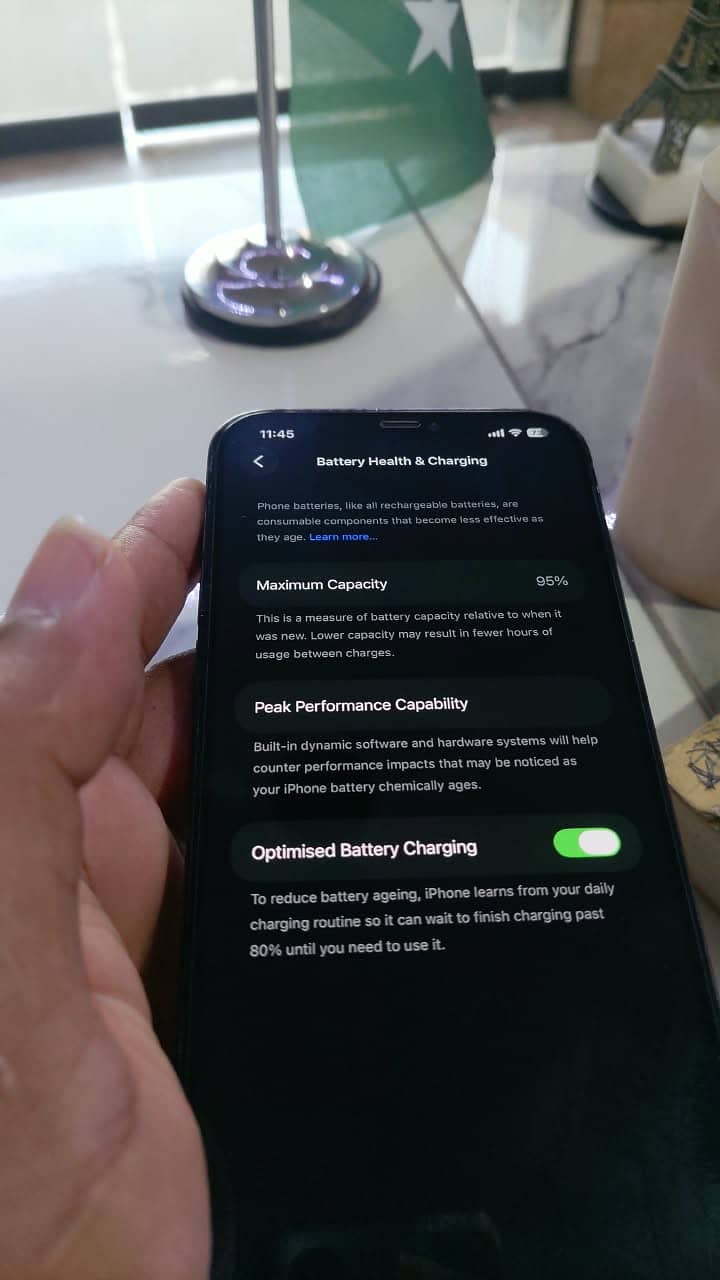 Apple iPhone 12 Pro Max 4
