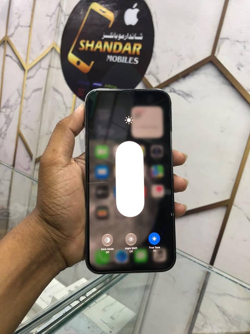 Apple iPhone 13 Pro Max 3