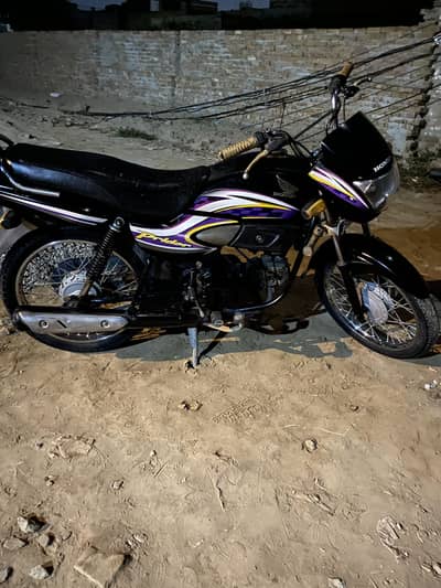 Honda Pridor 16 Model 03247395710 Location Sargodha city