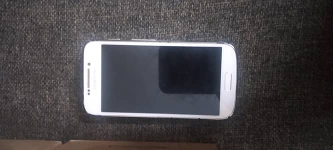 Samsung Mobile S4 zoom