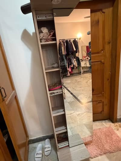 Elegant Full-Length Mirror Dressing Cabinet with Side Storage Shelves
