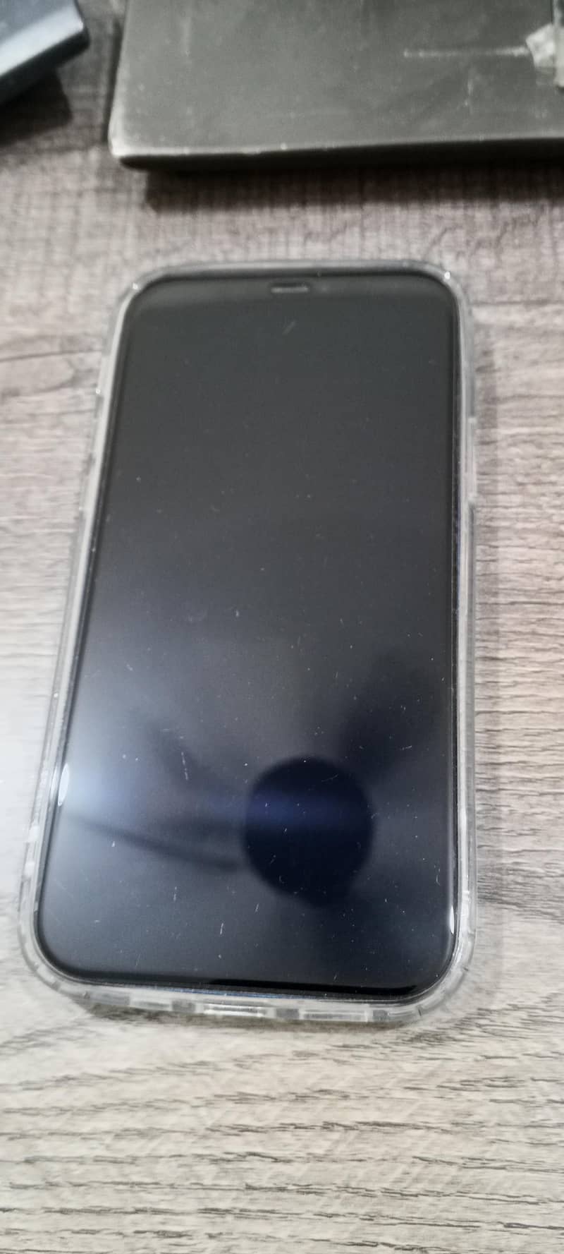 Apple iPhone 12 6