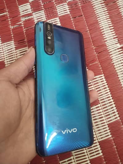 Vivo V15 8/256