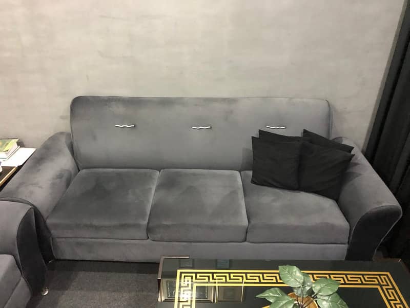 neat and clean sofas 2