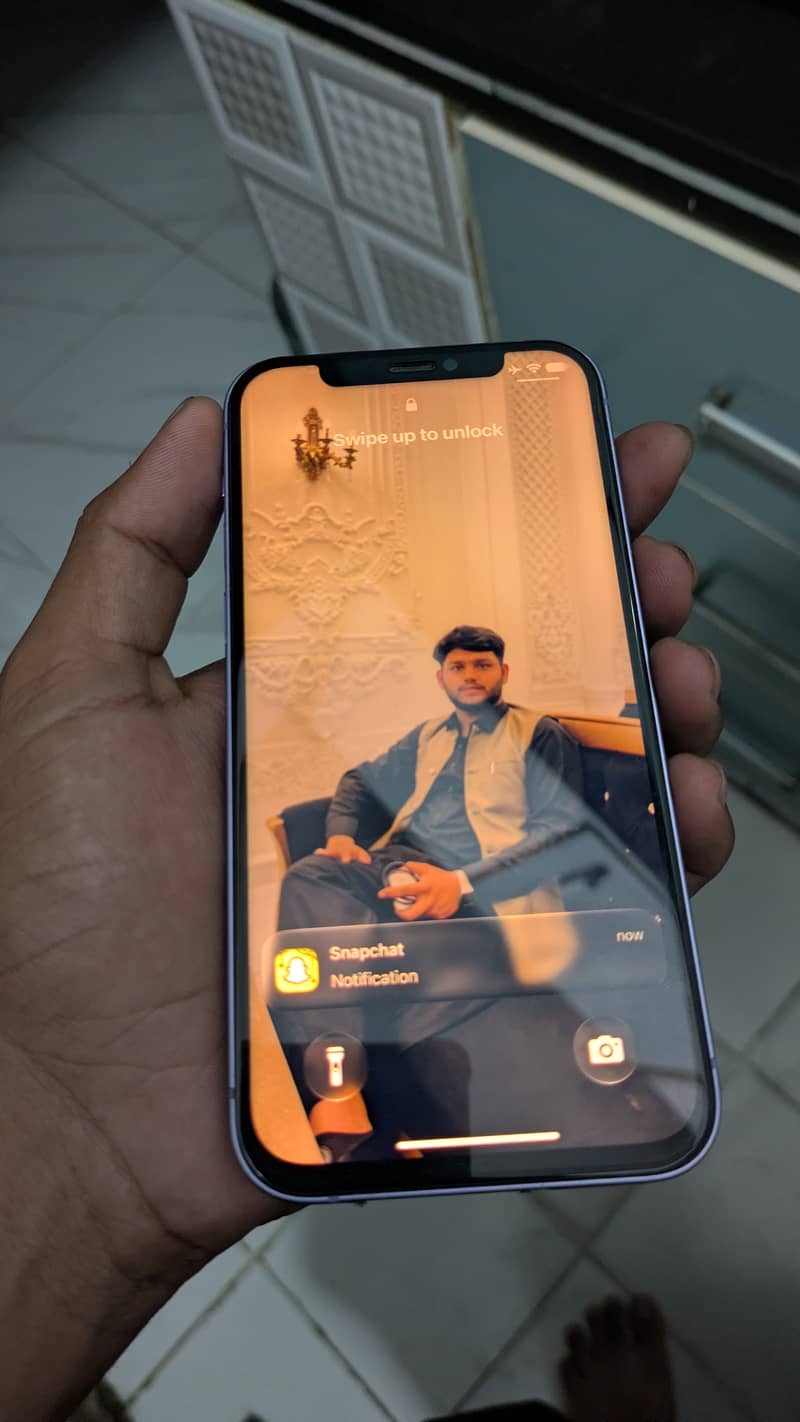 Apple iPhone 12 2