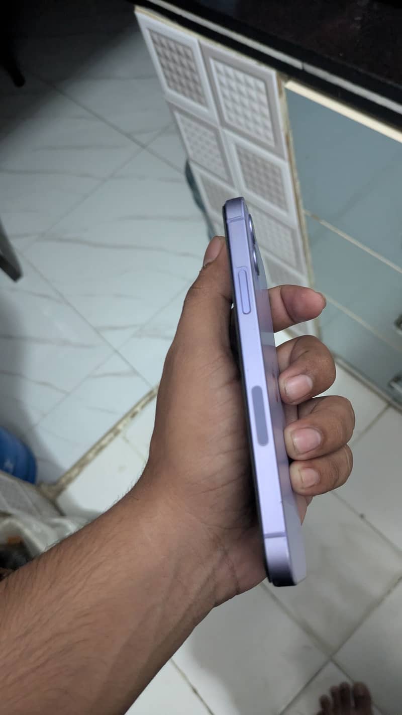 Apple iPhone 12 5