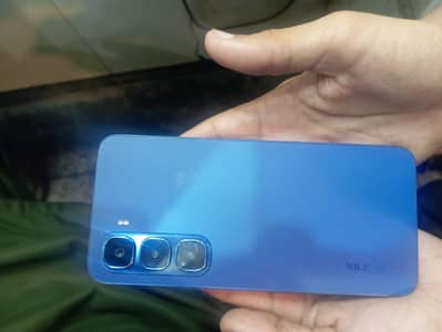 Infinix Hot 60i 6/128 with box and charger