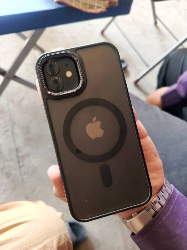 Apple iPhone 12 0