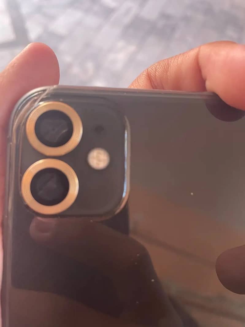 Apple iPhone 11 5