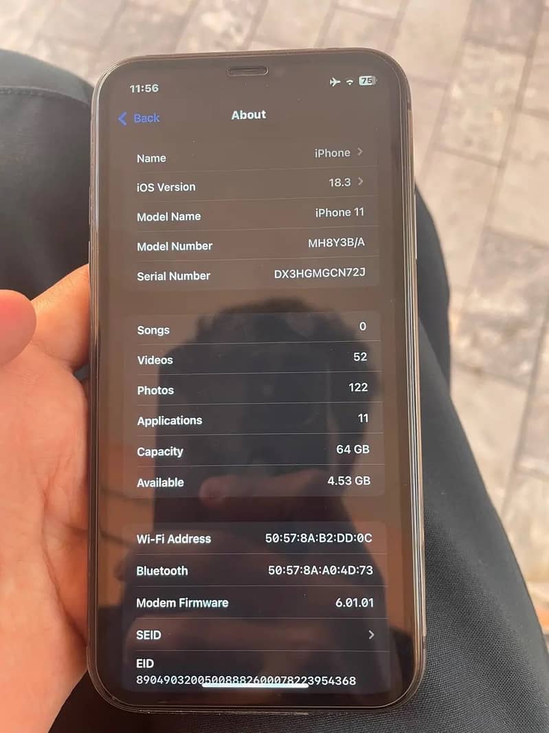 Apple iPhone 11 8