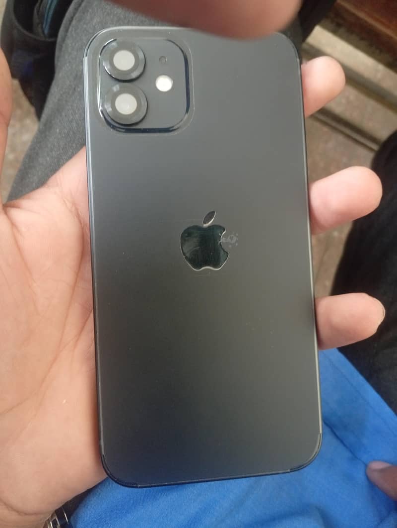 Apple iPhone 12 0