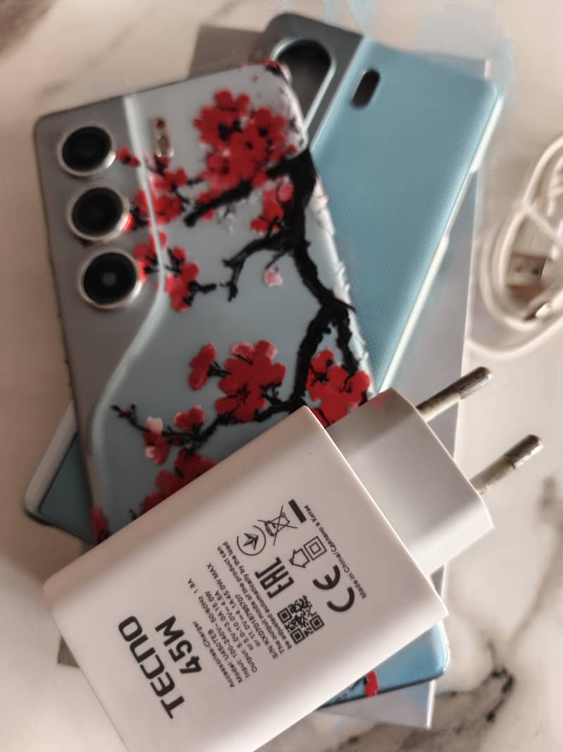 Tecno CAMON 40 Pro 2