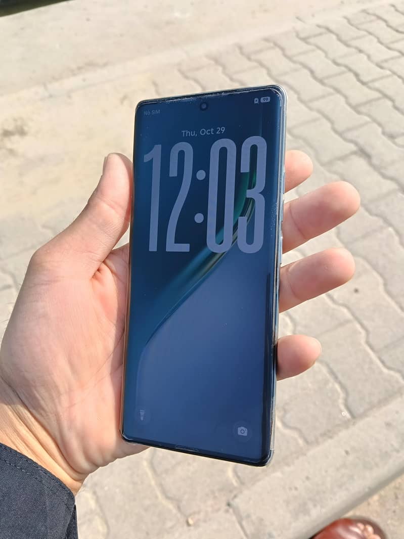 Tecno CAMON 40 Pro 3