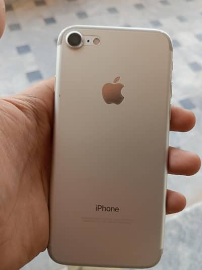 Apple iPhone 7