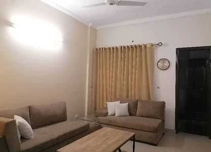 Askari 11 - Sector C Flat Sized 5 Marla For Rent