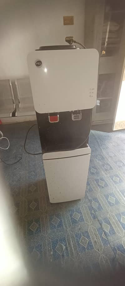 Pel refrigerator for sale urgent