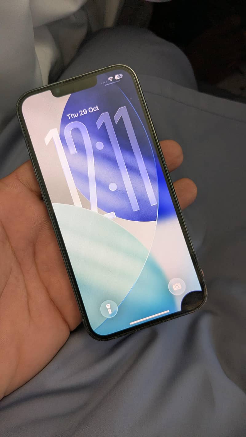 Apple iPhone 13 Pro 1