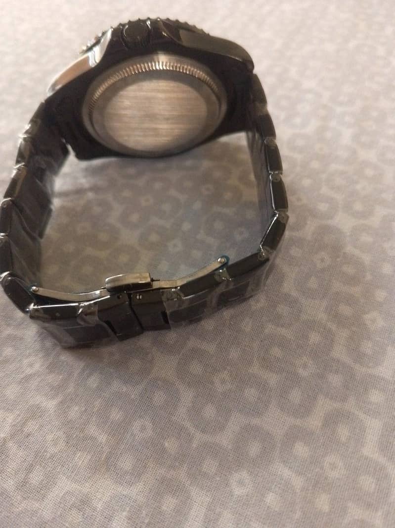 Stylish Black Luxury Men’s Watch – Elegant Design - Watches - 1120998920