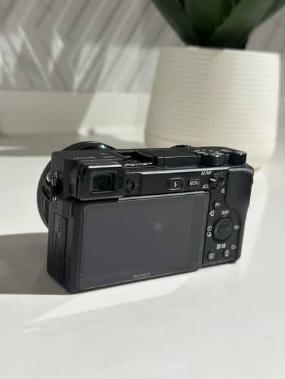 Sony a 6400 mint condition