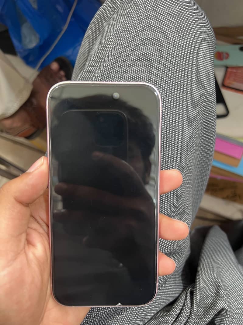 Apple iPhone 15 0