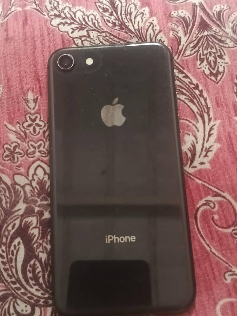 Apple iPhone 8 5