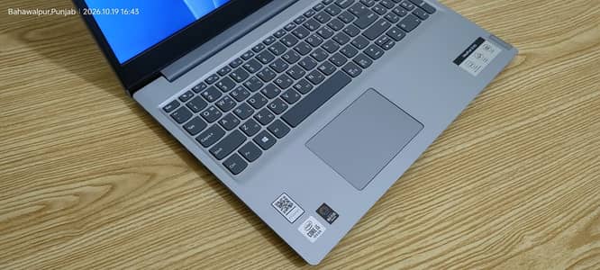 Lenovo ideapad i5 10th Gen | Full Keyboard Laptop