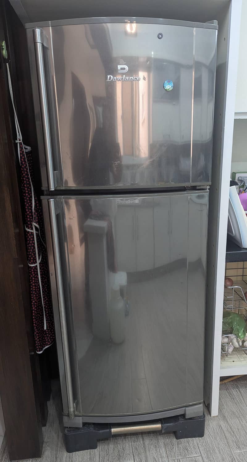 refrigerator 0