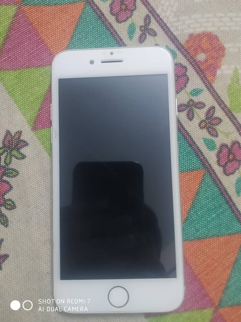 Apple iPhone 7 1