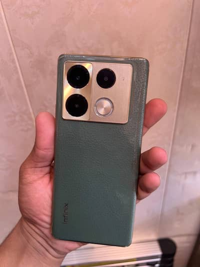 Infinix Note 40 Pro