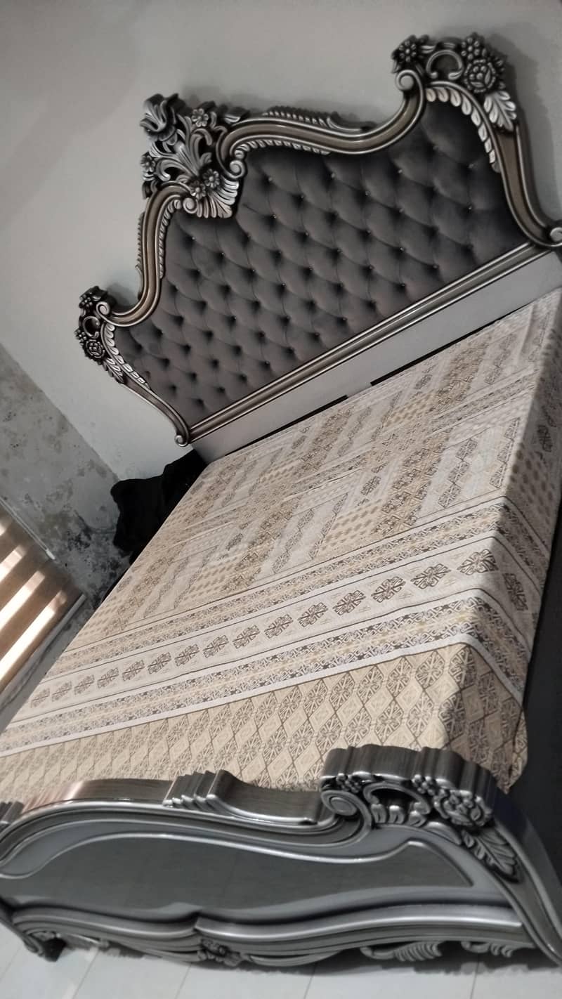 grey bed set 4