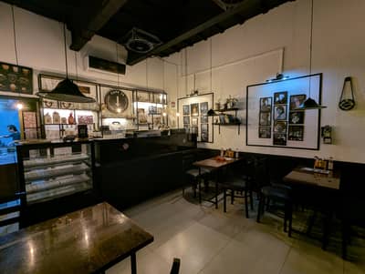 Fully functional Fast Food Restaurant/ Coffee shop business for sale