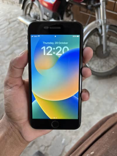 Apple iPhone 8 Plus PTA approved