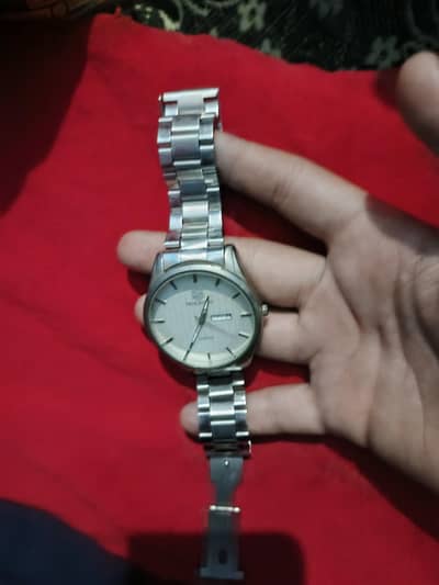 Truth Worth Silver Chain Watch – Excellent Condition – For Sale