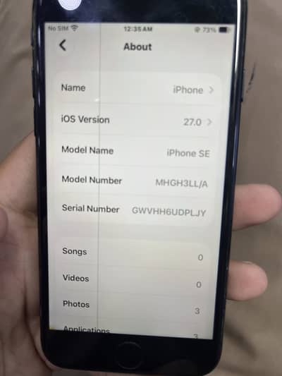 Apple iPhone SE