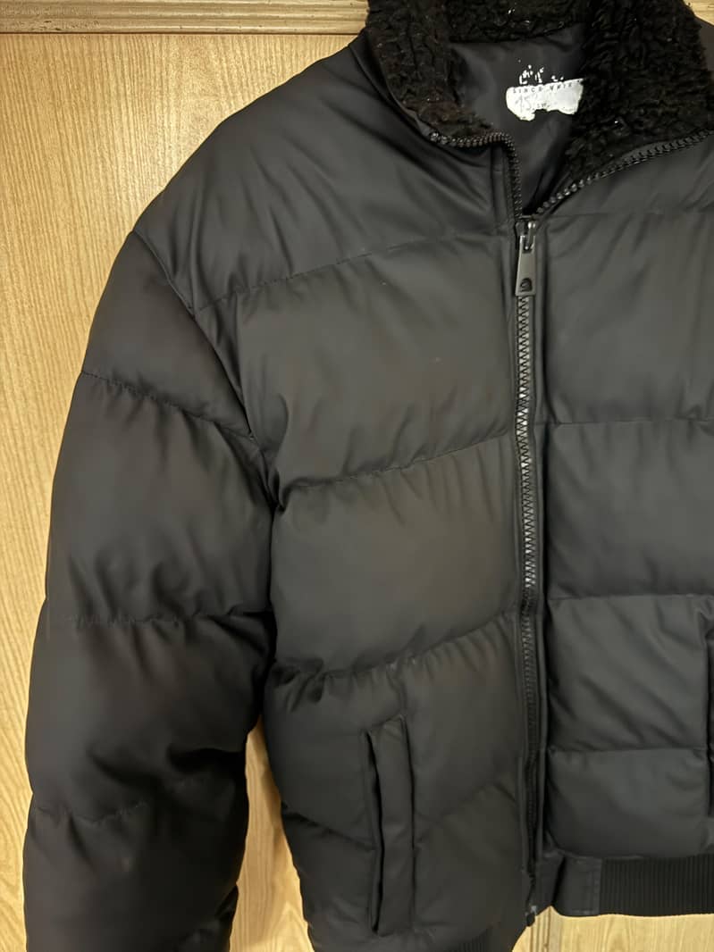 *Breakout Original Black Puffer Jacket with Sherpa Collar - Size Small ...