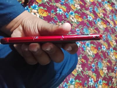 Apple iPhone XR