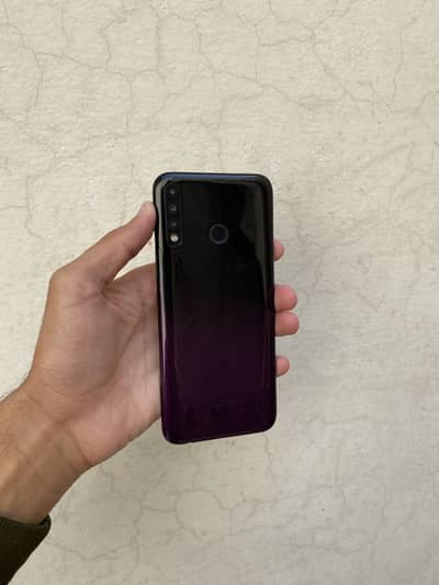 Tecno Spark 4