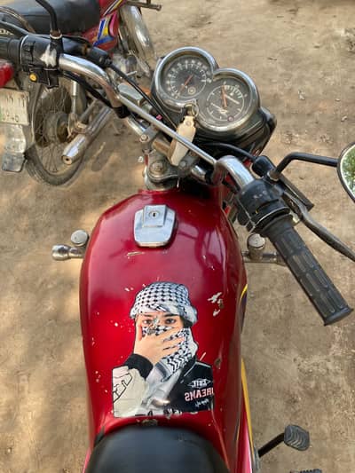 Yamaha Junoon