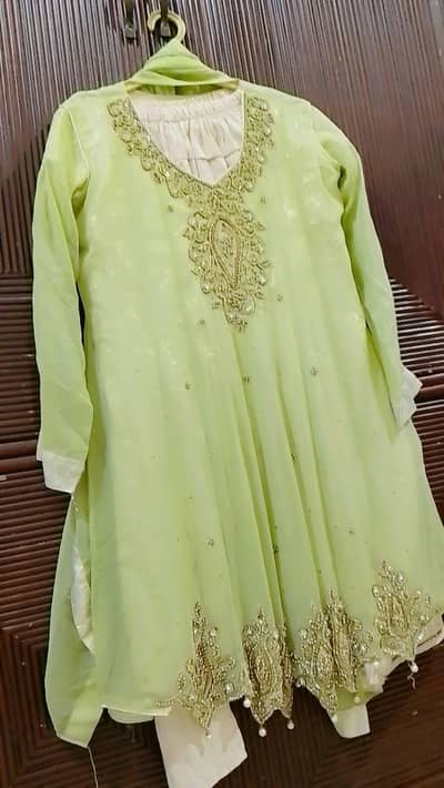 almost 1 time used maxi nd Dress