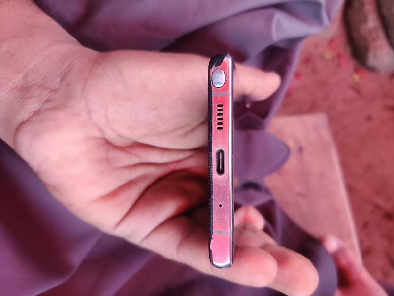 Samsung Mobile Note20 Plus 4
