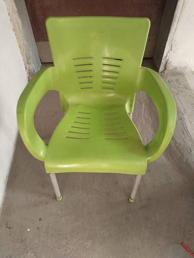 4 chairs for sale