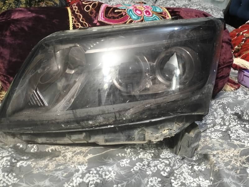 Move 2017 Headlights 2