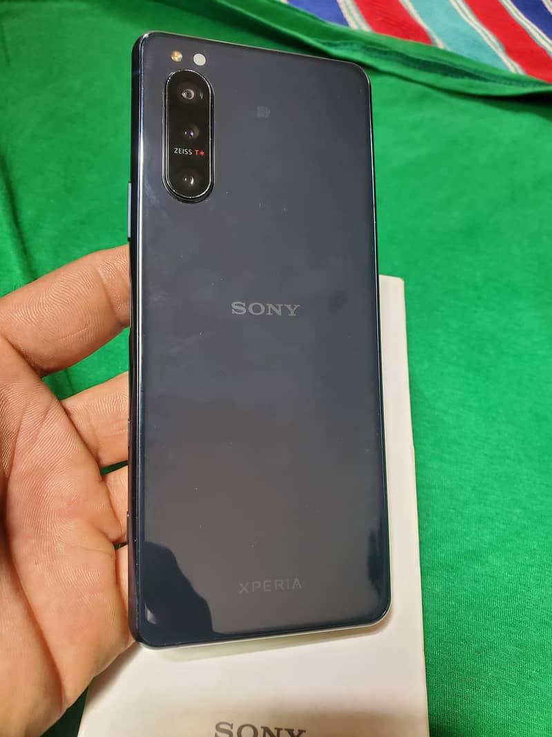 Sony 5 II 2