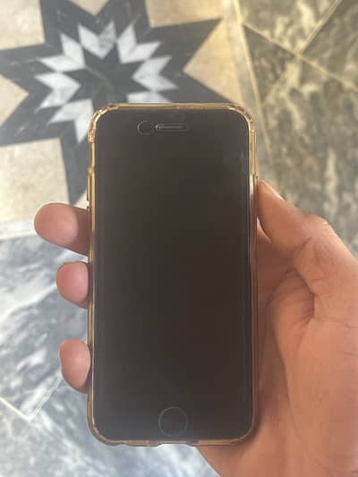 Apple iPhone SE