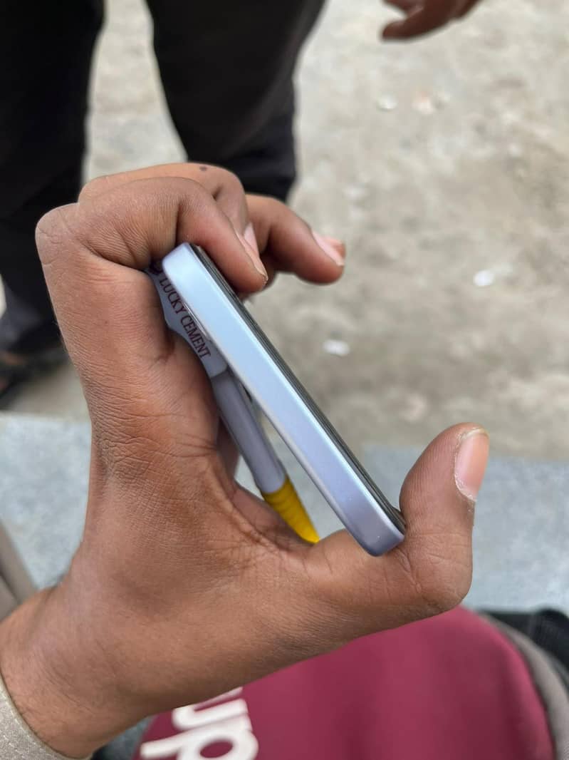 OPPO A6k 1