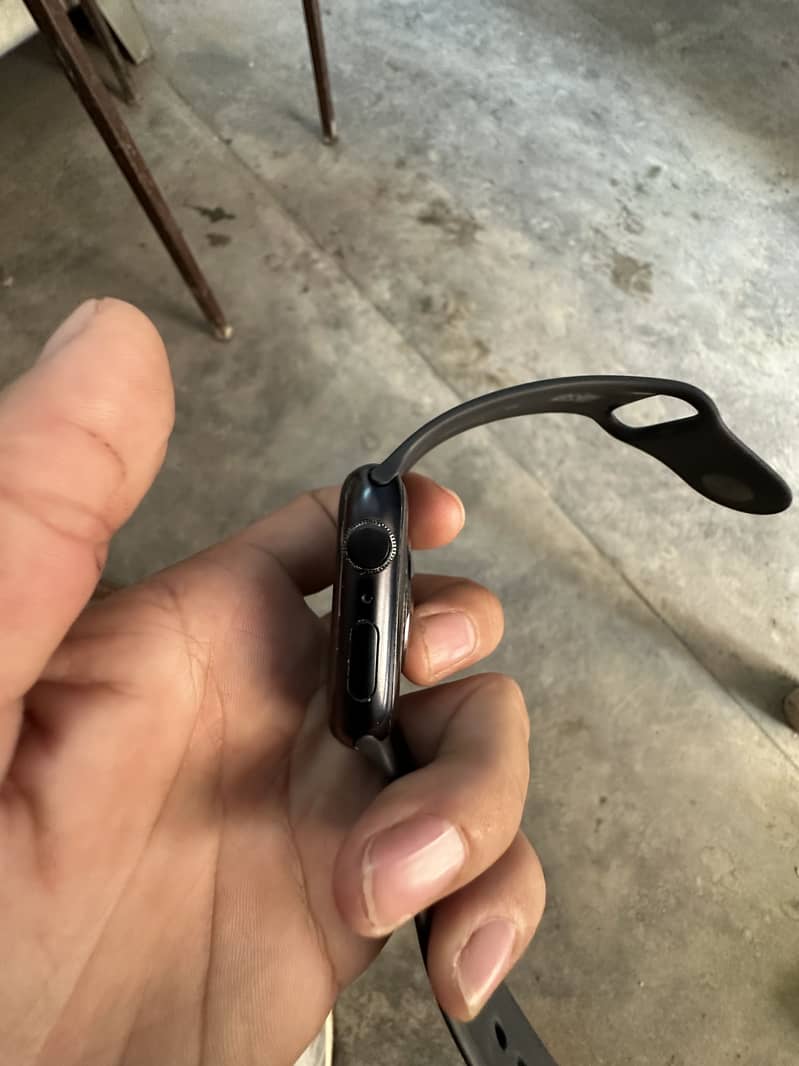 Apple Watch 8 1
