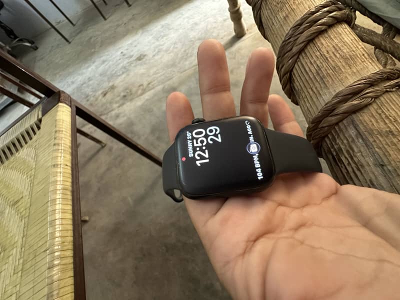 Apple Watch 8 4
