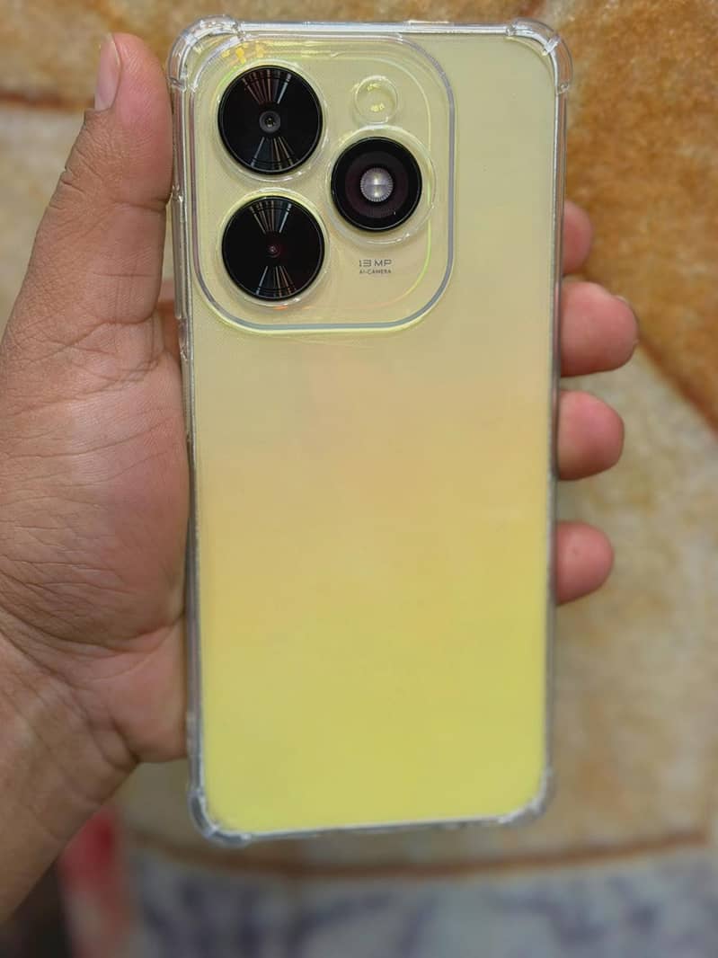 Tecno Spark Go 1