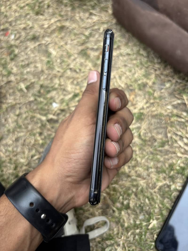 Apple iPhone SE 0