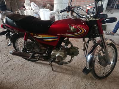 Honda CD 70 red color 2015 Model